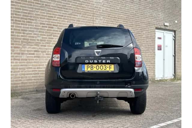 Dacia Duster (2014) thumbnail 5