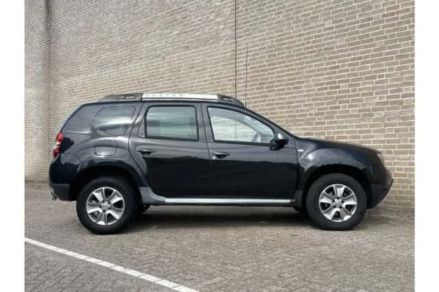 Dacia Duster (2014) thumbnail 6