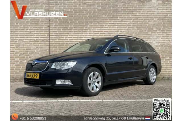 Škoda Superb (2010) thumbnail 1