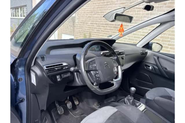 Citroën C4 Picasso (2013) thumbnail 3