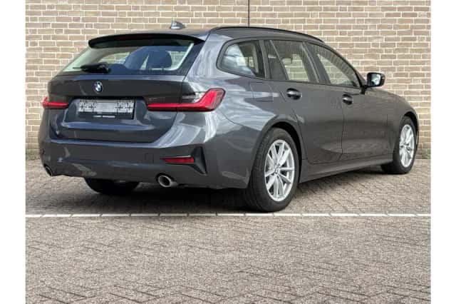 BMW 3-Serie (2022) thumbnail 2