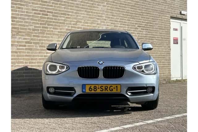 BMW 1-Serie (2011) thumbnail 5
