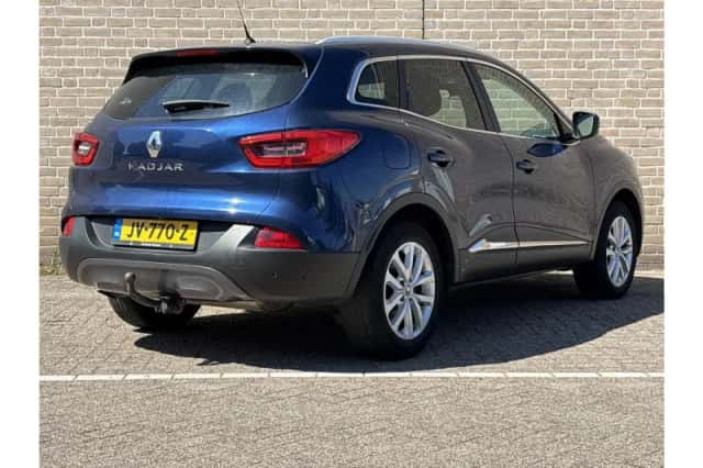 Renault Kadjar (2016) thumbnail 2