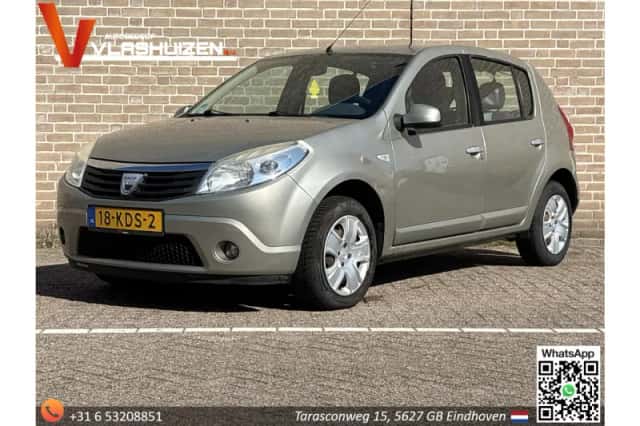 Dacia Sandero (2009) thumbnail 1
