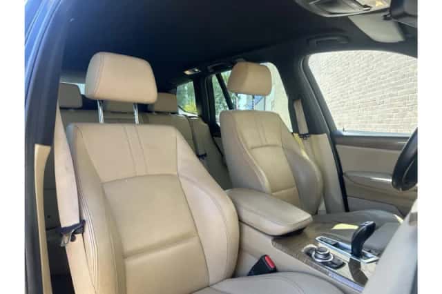BMW X3 (2013) thumbnail 4