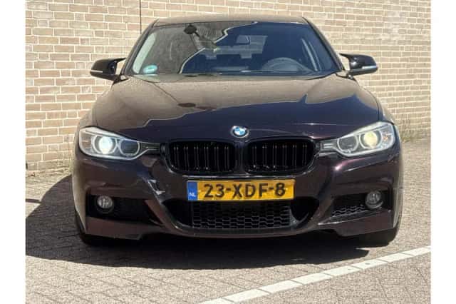 BMW 3-Serie (2012) thumbnail 6