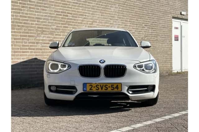 BMW 1-Serie (2013) thumbnail 5