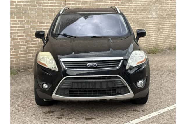 Ford Kuga (2009) thumbnail 5