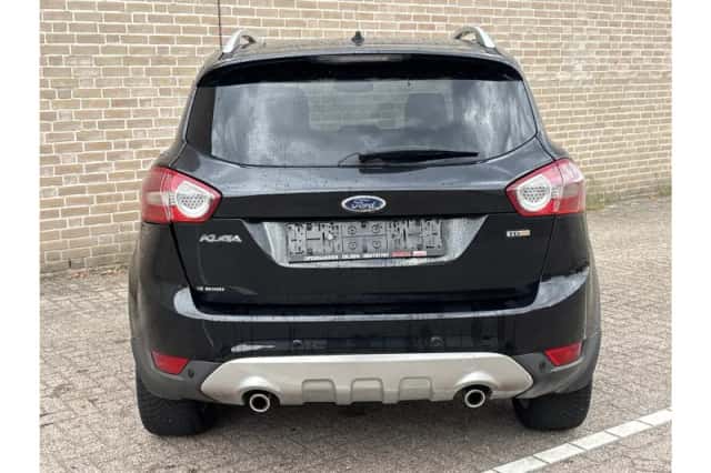 Ford Kuga (2009) thumbnail 6