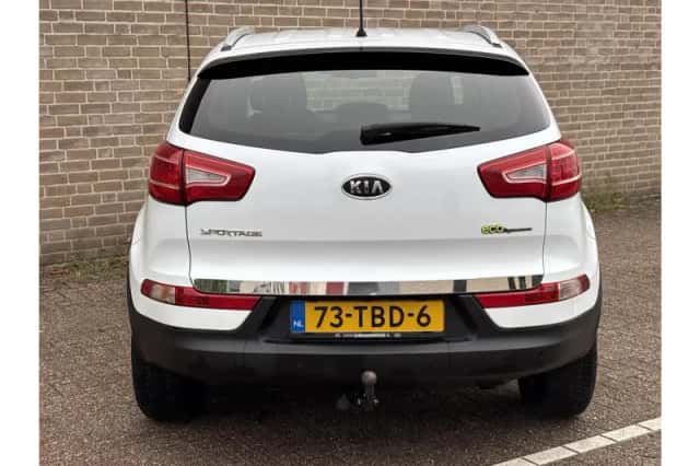 Kia Sportage (2012) thumbnail 6