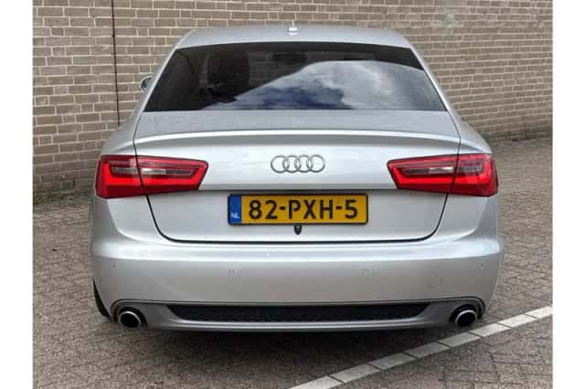 Audi A6 (2011) thumbnail 6