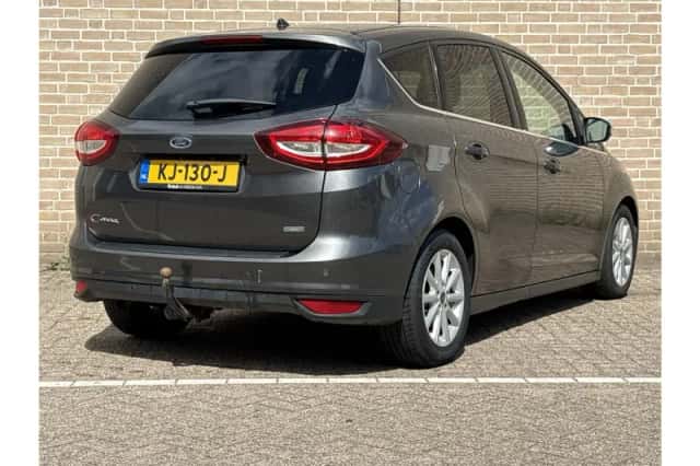 Ford C-Max (2015) thumbnail 2