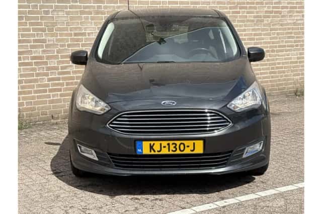 Ford C-Max (2015) thumbnail 5