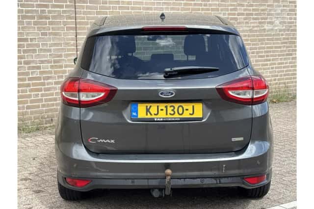 Ford C-Max (2015) thumbnail 6