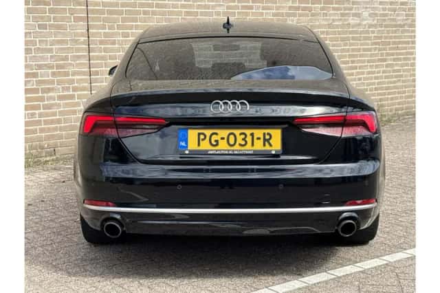 Audi A5 (2017) thumbnail 6