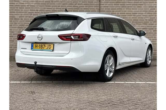 Opel Insignia (2020) thumbnail 2