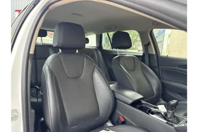 Opel Insignia (2020) thumbnail 4