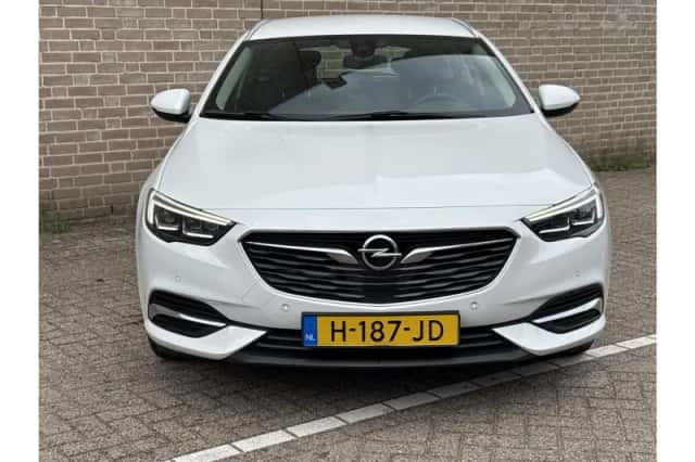 Opel Insignia (2020) thumbnail 5