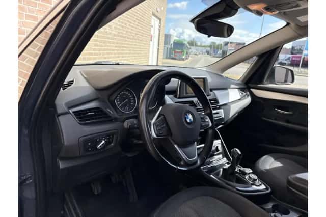 BMW 2-Serie (2014) thumbnail 3