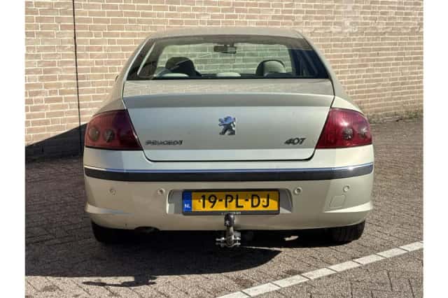 Peugeot 407 (2004) thumbnail 6