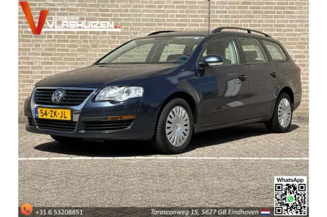 Volkswagen Passat (2008) thumbnail 1