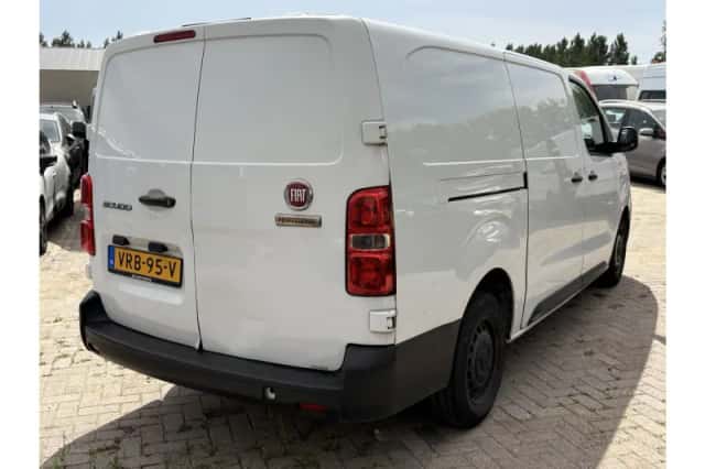 Fiat Scudo (2022) thumbnail 2