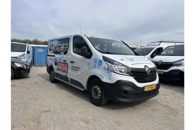 Renault Trafic (2018) thumbnail 5