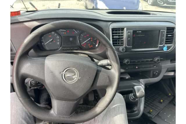 Opel Vivaro (2019) thumbnail 3