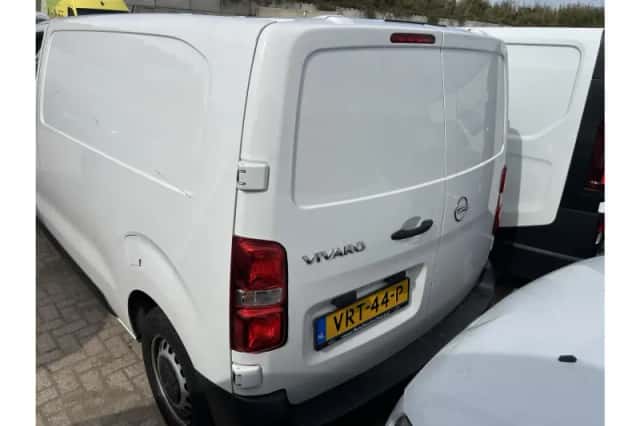Opel Vivaro (2019) thumbnail 6