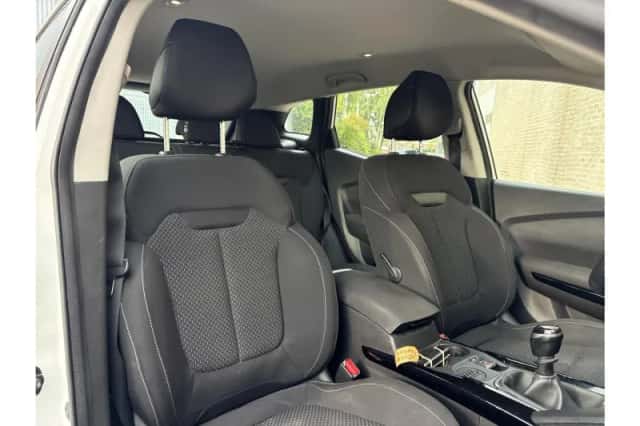 Renault Kadjar (2016) thumbnail 4