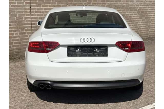 Audi A5 (2010) thumbnail 6