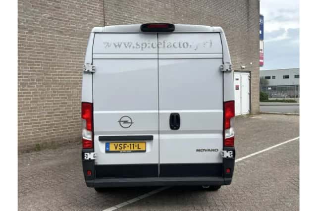 Opel Movano (2022) thumbnail 5