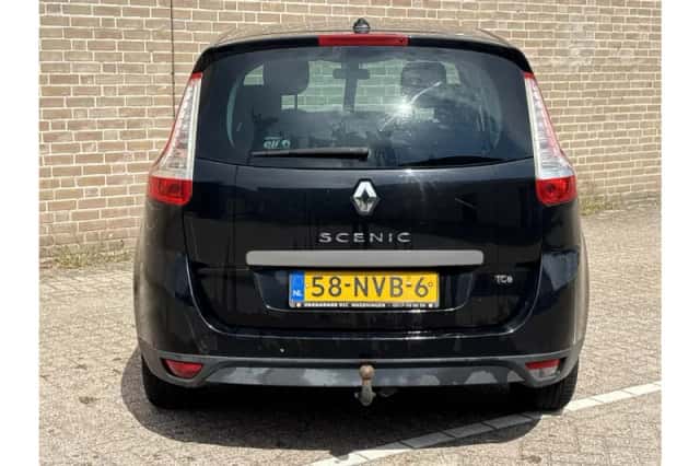Renault Grand Scénic (2010) thumbnail 6