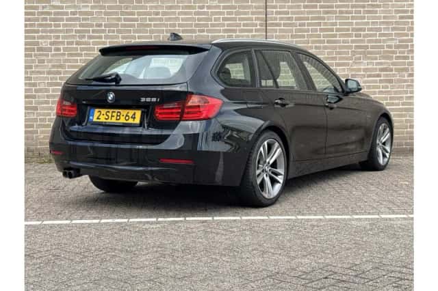 BMW 3-Serie (2013) thumbnail 2