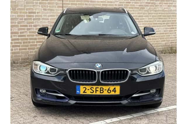 BMW 3-Serie (2013) thumbnail 5