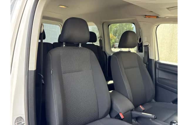 Volkswagen Caddy Maxi (2018) thumbnail 4