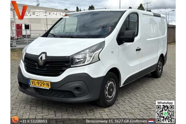 Renault Trafic (2015) thumbnail 1