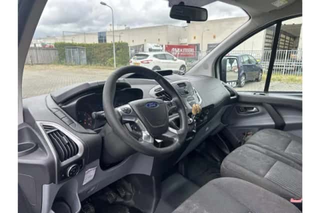 Ford Transit Custom (2015) thumbnail 3