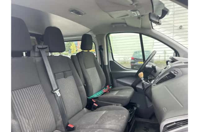 Ford Transit Custom (2015) thumbnail 4
