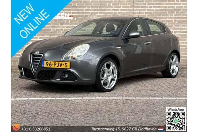 Alfa Romeo Giulietta (2011) thumbnail 1