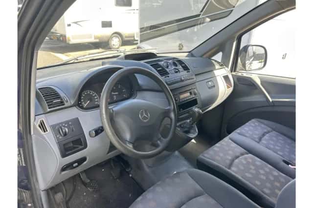 Mercedes-Benz Vito (2007) thumbnail 3