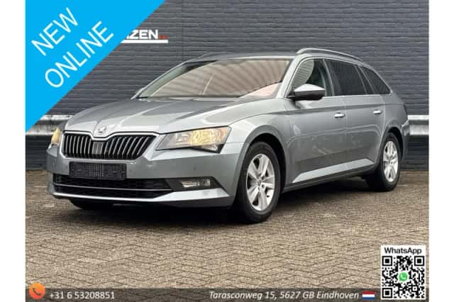 Škoda Superb (2017) thumbnail 1