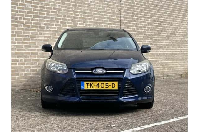 Ford Focus (2012) thumbnail 5