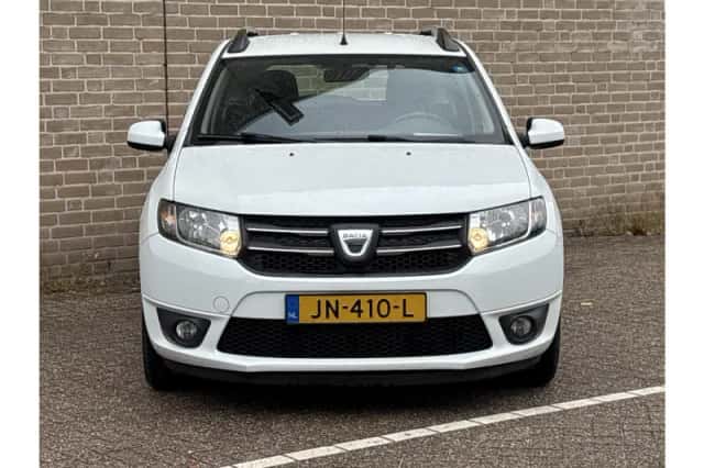 Dacia Logan (2016) thumbnail 6