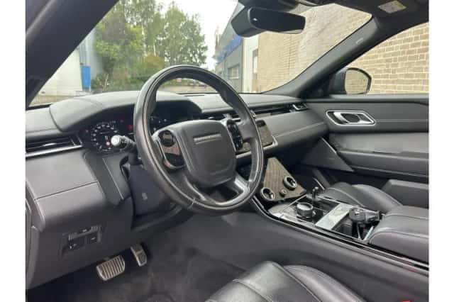 Land Rover Range Rover Velar (2017) thumbnail 3