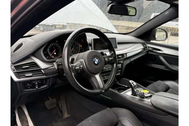 BMW X6 (2016) thumbnail 3