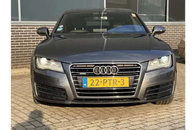 Audi A7 (2011) thumbnail 5