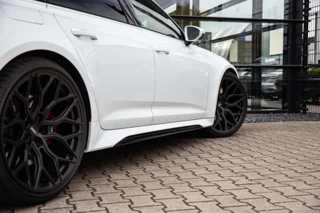 Audi RS6 (2020) thumbnail 4