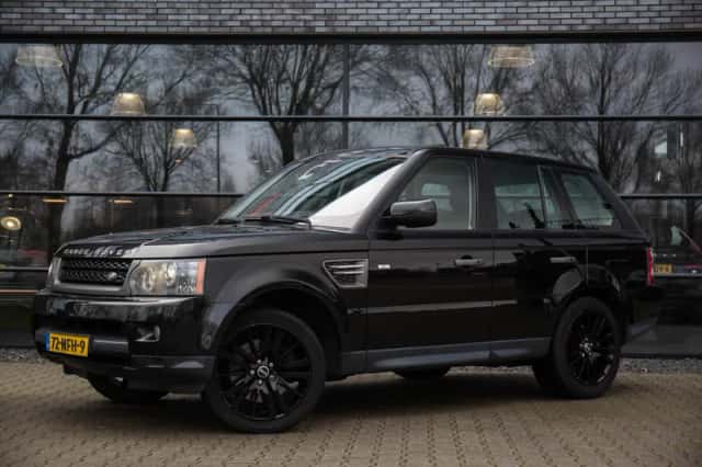 Land Rover Range Rover Sport (2010) thumbnail 2