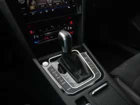 Volkswagen Passat (2019) thumbnail 11